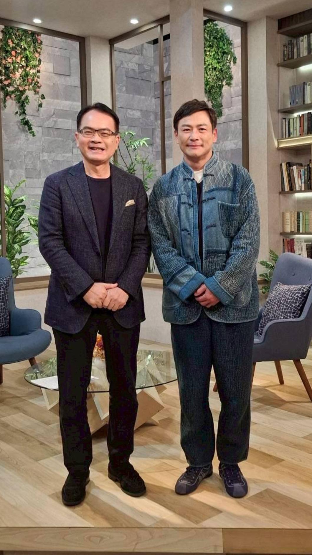 江宏恩（右）分享演藝經歷。（圖／三立提供）