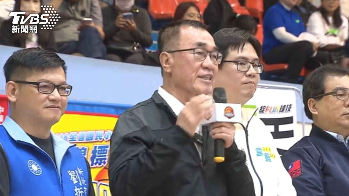 李四川分享過去在台北推動免費午餐的經驗,承諾經評估可行就會在新北推動。(圖/TVBS)