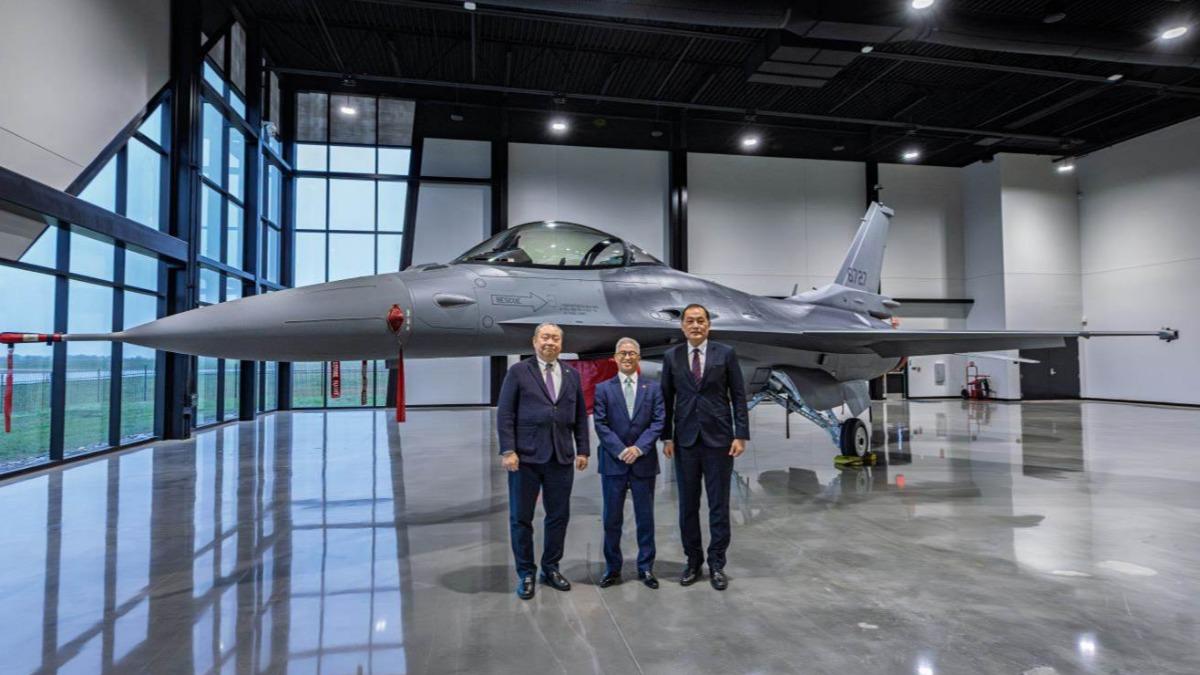首架F-16 BLK70「完成驗收飛行」!今年啟動返台