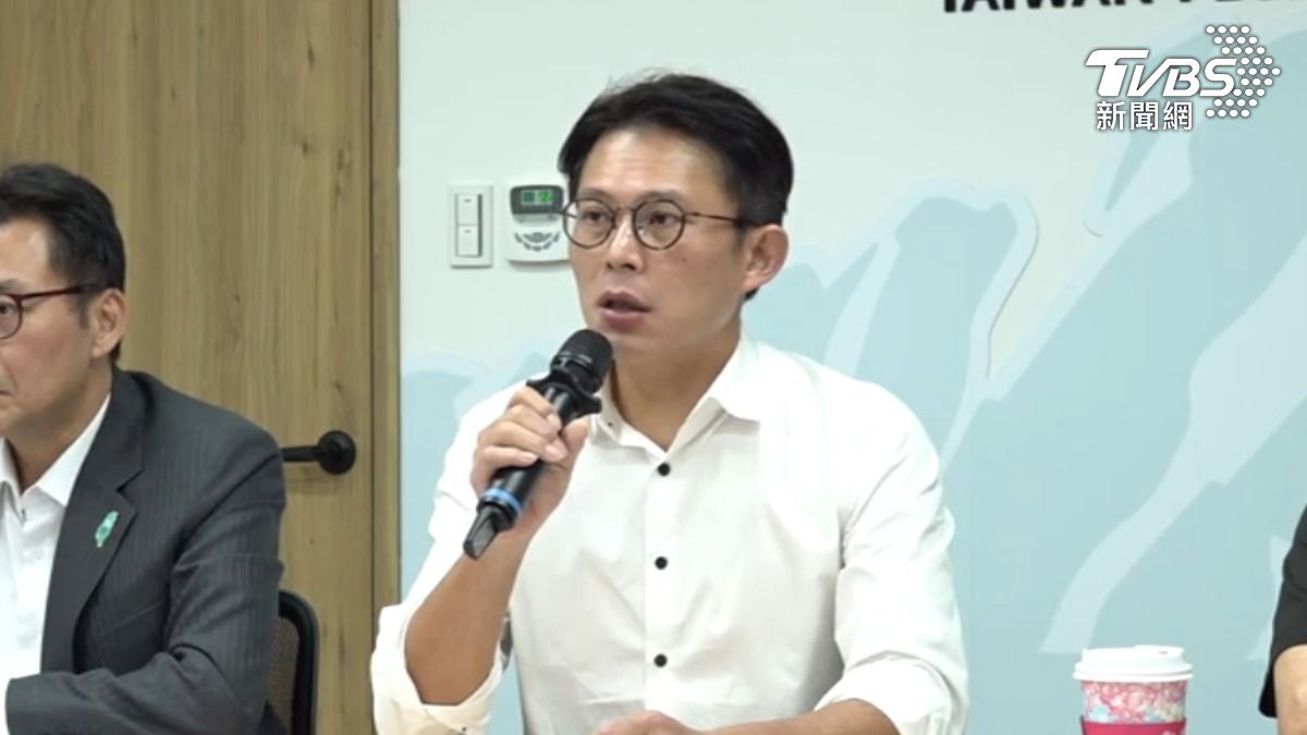 民眾黨主席黃國昌砲轟賴清德，直言重啟核電不覺得丟臉嗎？（圖／TVBS）