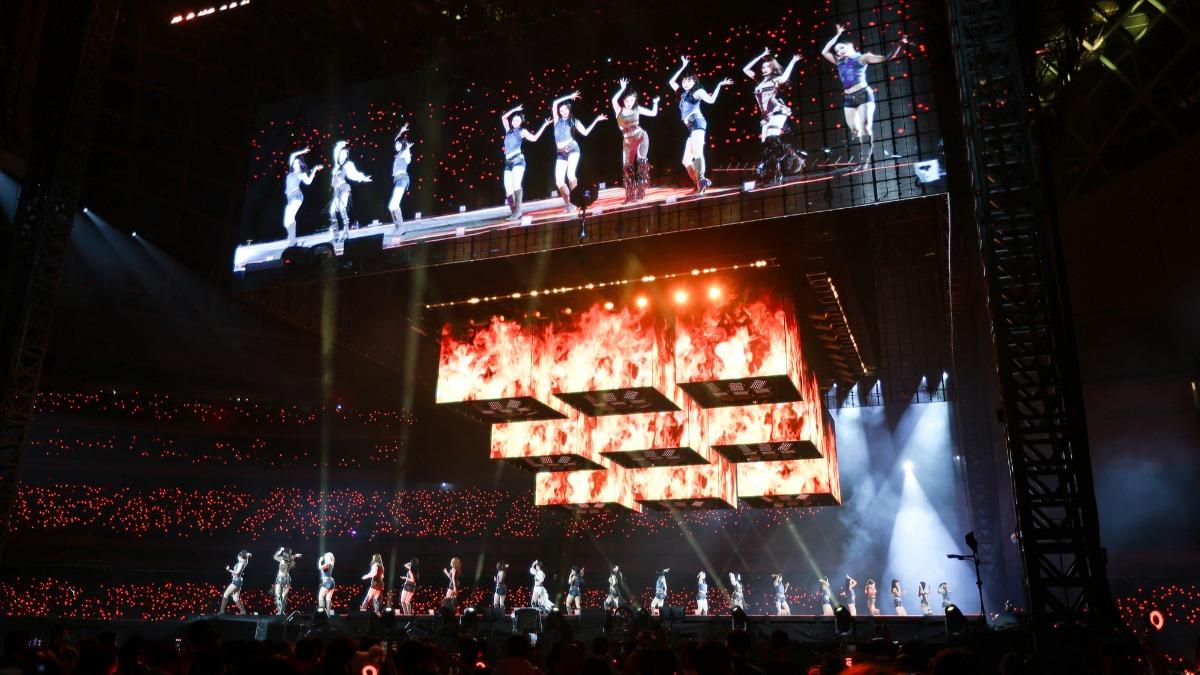 重金打造的360度設計舞台原裝來台。（圖／Live Nation Taiwan提供）