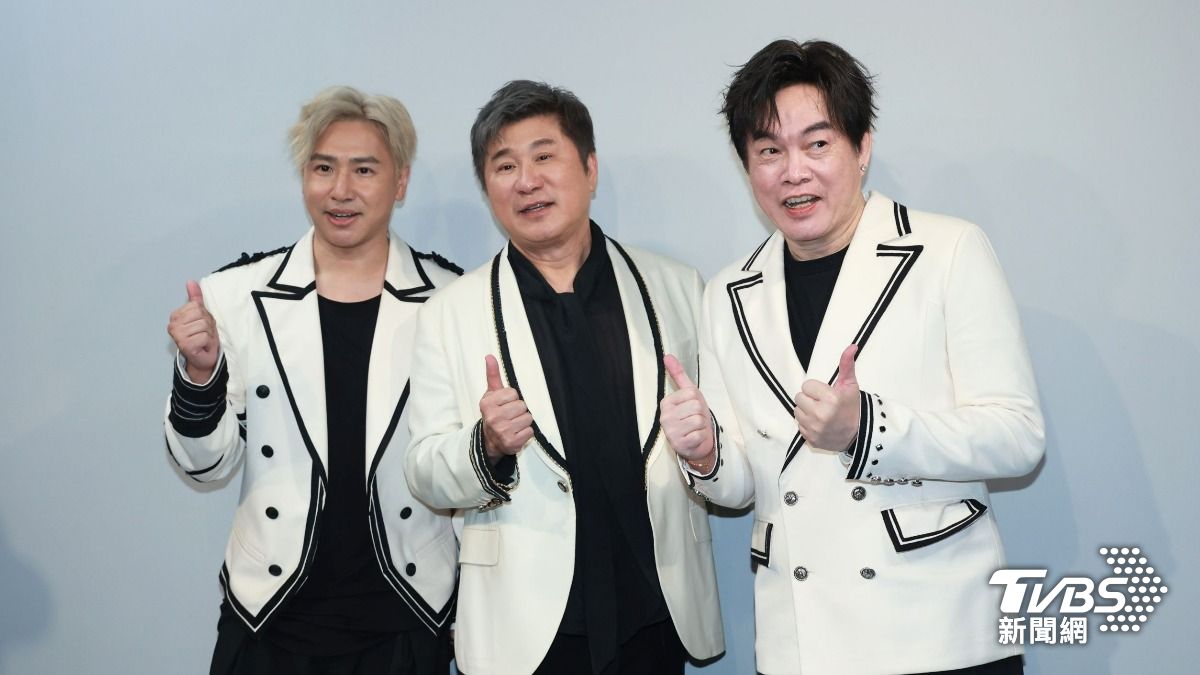 演唱會主持人歐漢聲、胡瓜和康康。(圖/趙世平攝)