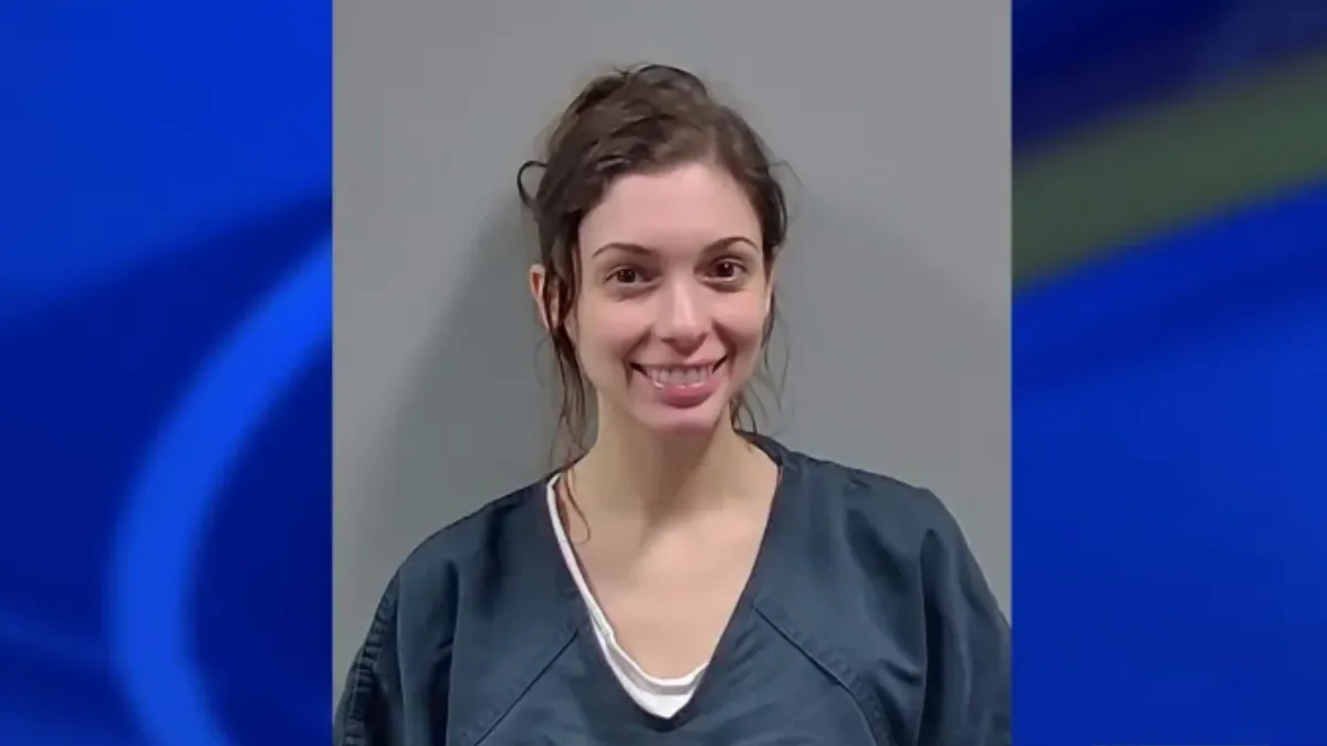 女子在airbnb內排尿,還將過程上傳到成人網站牟利。(圖/Escambia County Sheriff’s Office via wkrg)