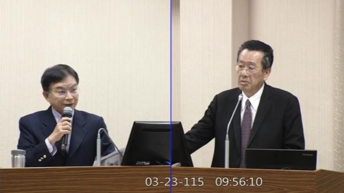 國民黨立委賴士葆表態支持對美採購,但認為國內軍工應回歸年度預算。(圖/立法院IVOD)