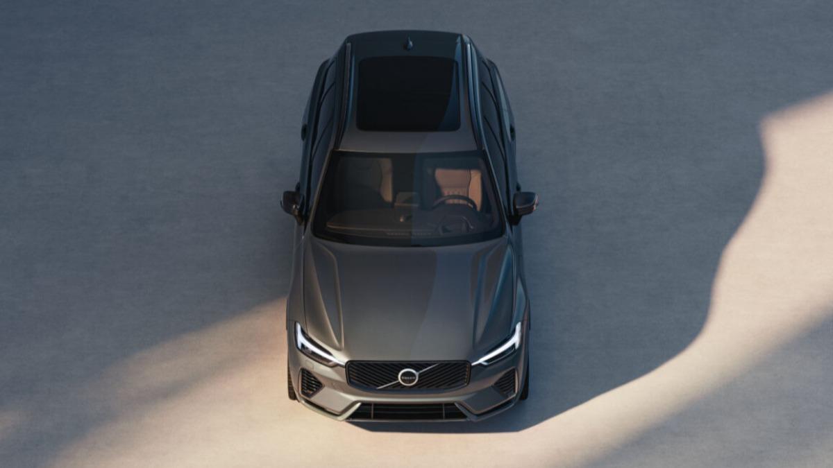 改款XC60車系編成進一步簡化,僅剩Plus B5 AWD、Ultra B5 AWD以及Ultra T8 AWD。(圖/Volvo提供)
