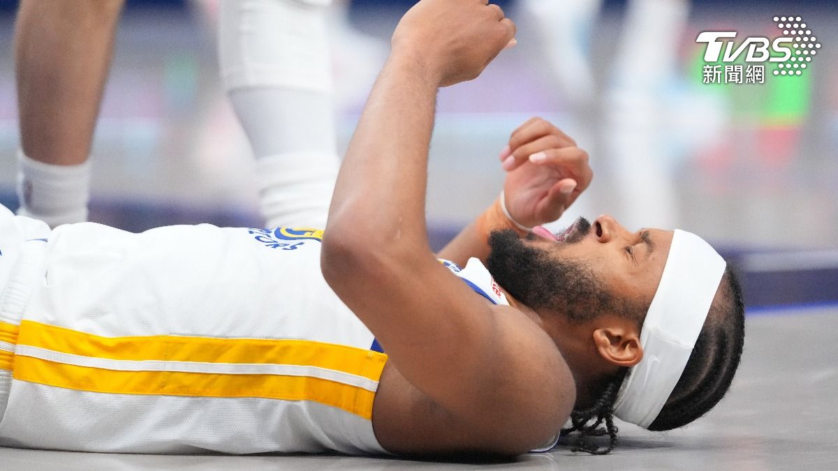 NBA／勇士噩耗！射手穆迪快攻「左膝變形」　柯爾曝不樂觀