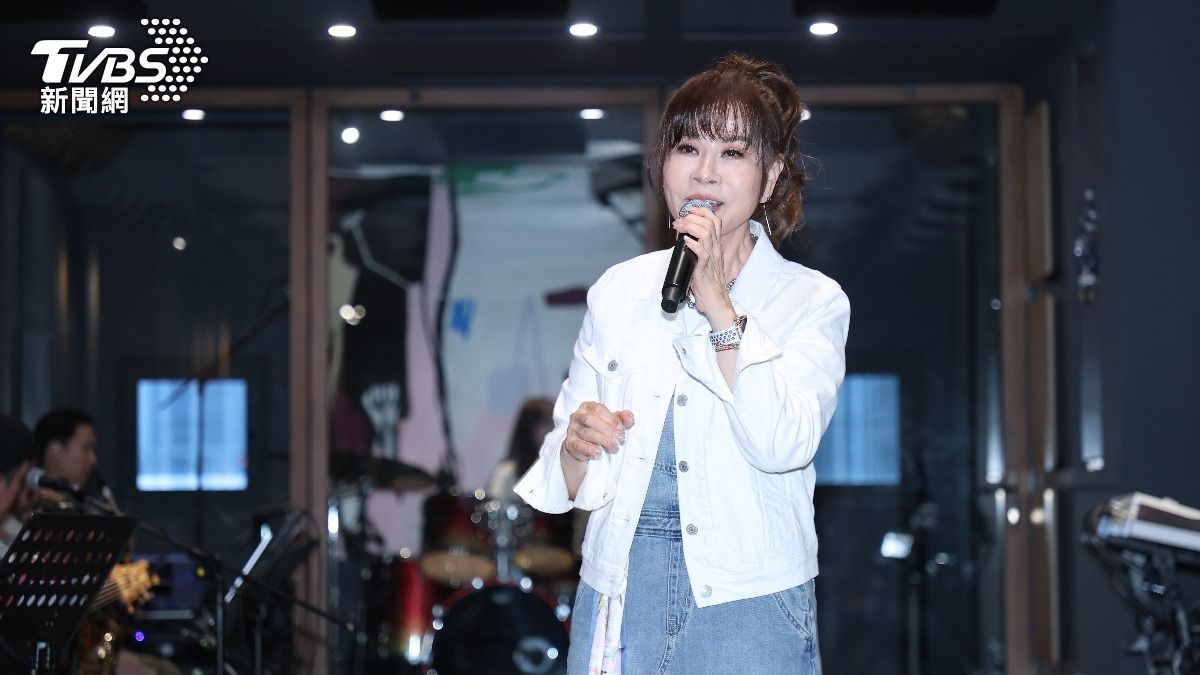 龍千玉為個唱彩排。（圖／張哲鳴攝）