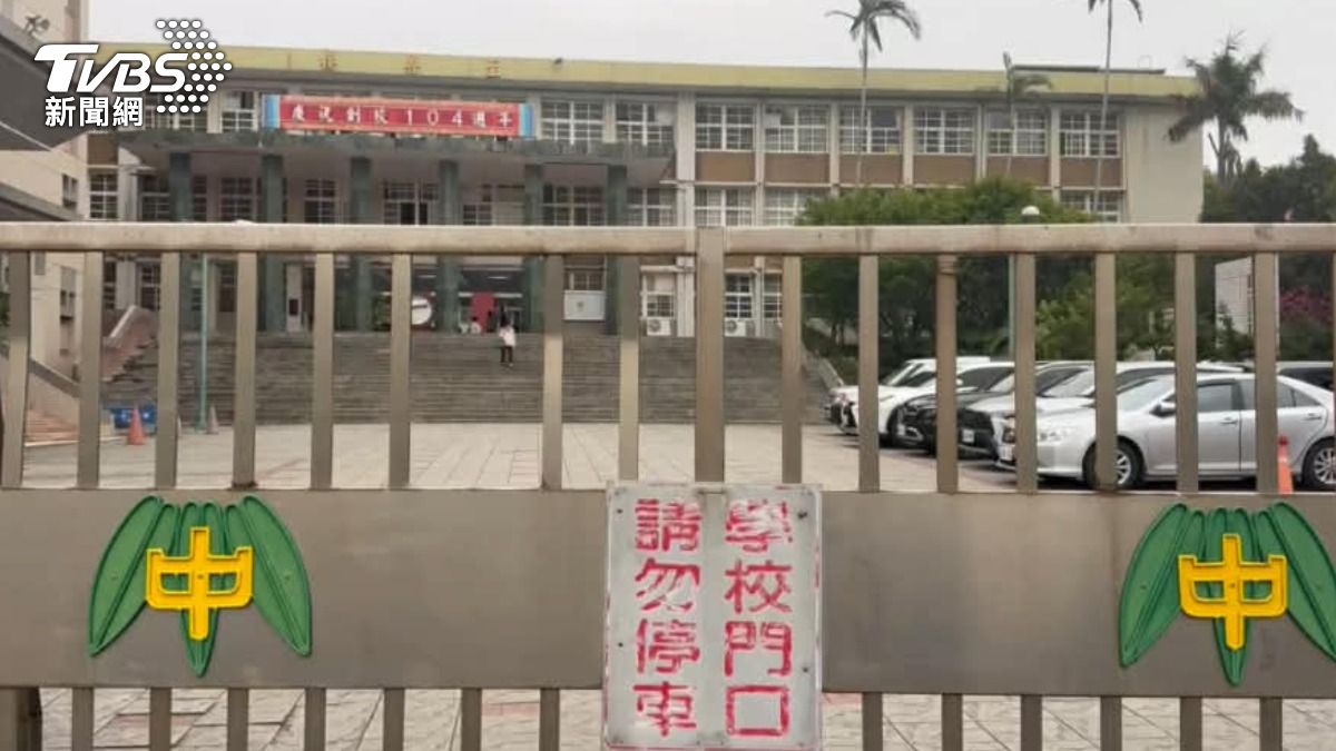 比照建中開放外出?竹中學生提「免責切結書」 校方:審慎評估中。(圖/TVBS)