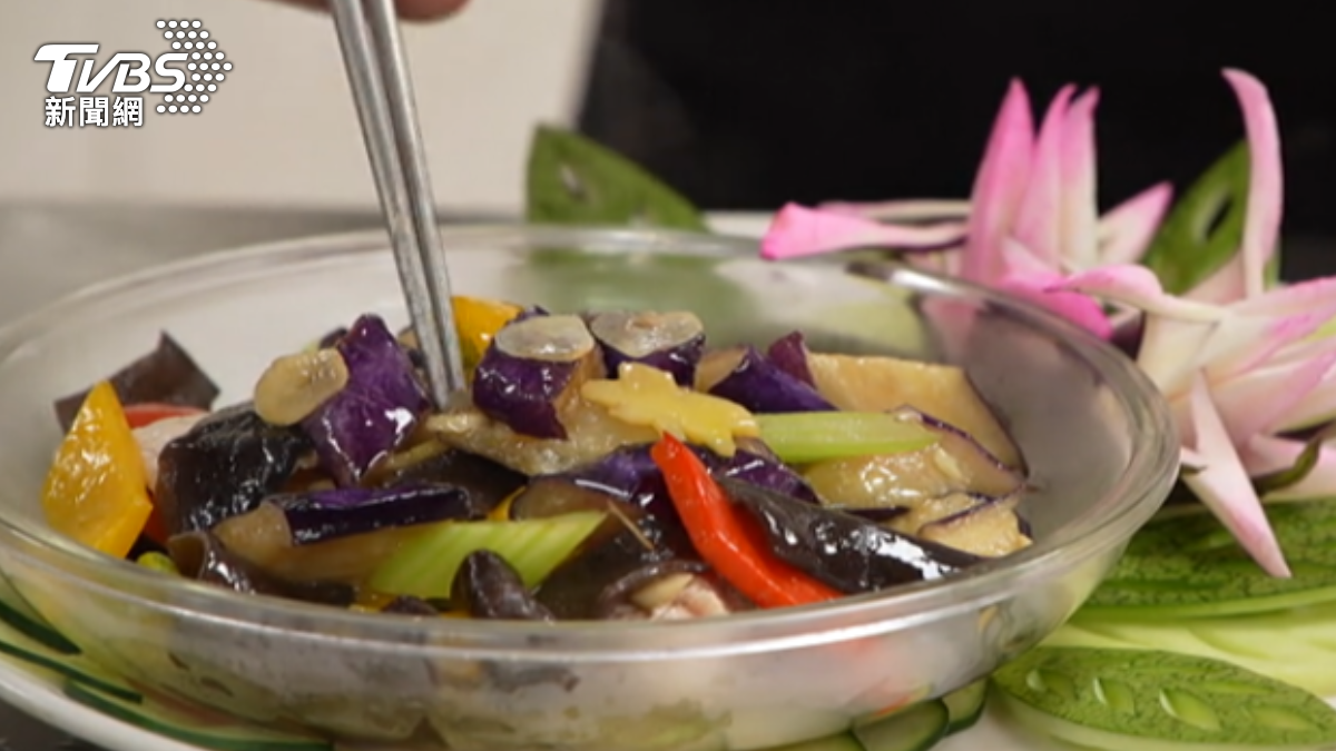 茄子料理。(圖/TVBS)