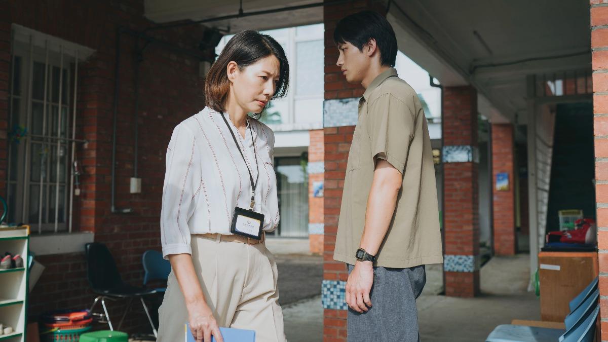 丁寧為角色蹲點做功課！　化身《失樂園》育幼院主任吼出「社工真實困境」