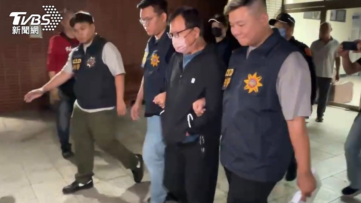 中油最貪徐漢藏台東民宿「逃亡還教種花」 稱心臟病求警:別太大力