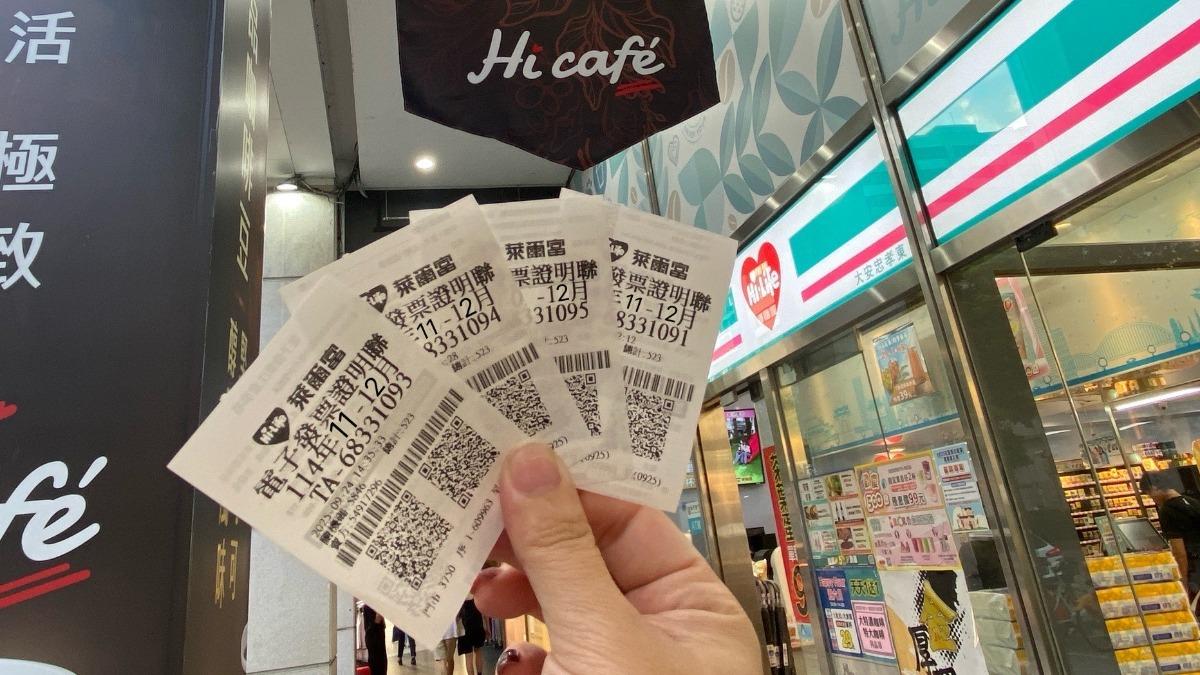 快訊/35元買紅包袋「中200萬」 萊爾富統一發票中獎門市曝