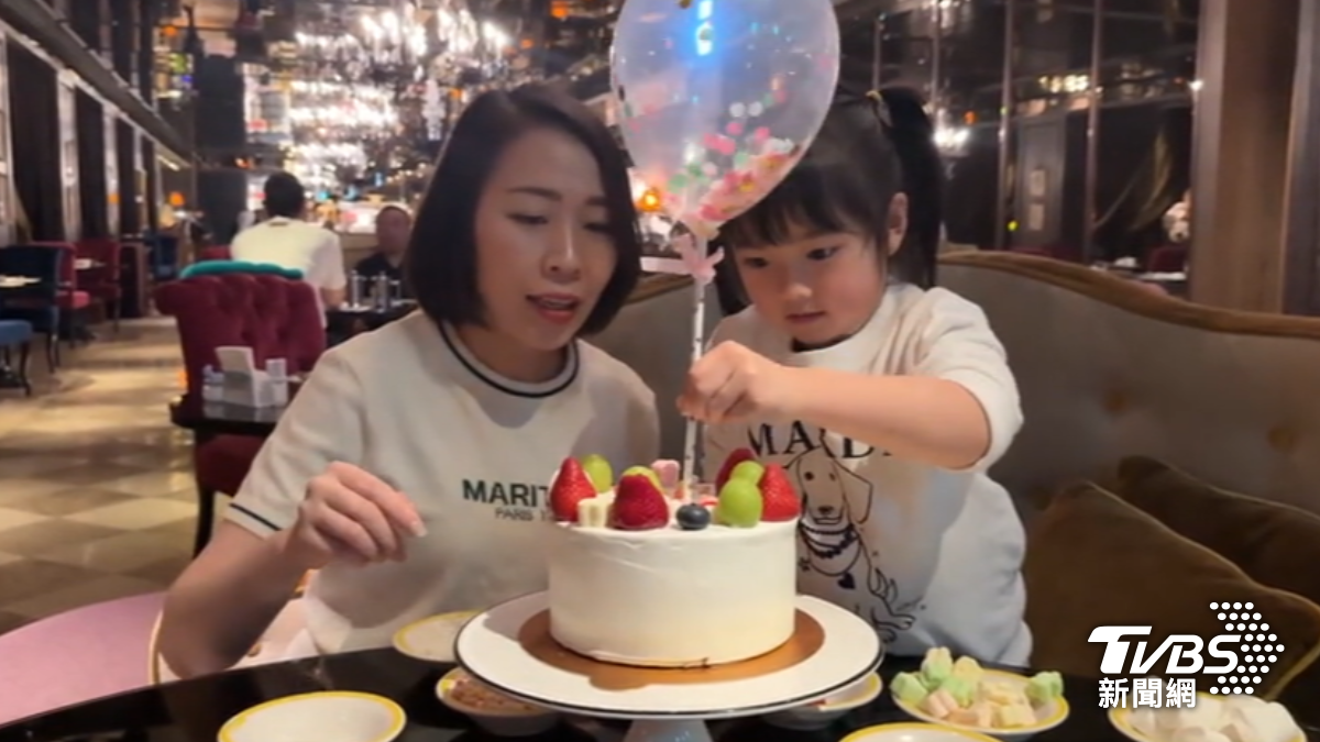 飯店業者因應兒童節，推出親子DIY蛋糕裝飾。（圖／TVBS）