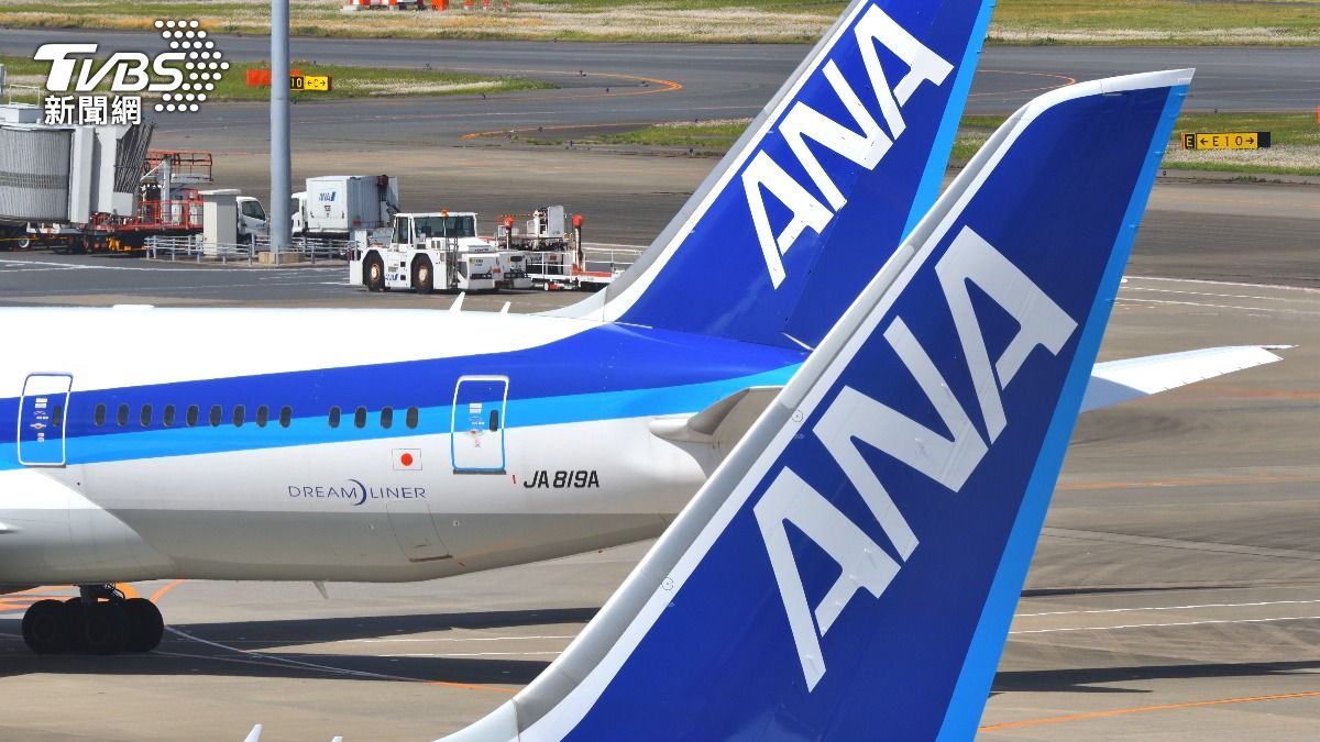 全日空變態男機長伸鹹豬手!「狂摸女空服員屁股」竟還能飛