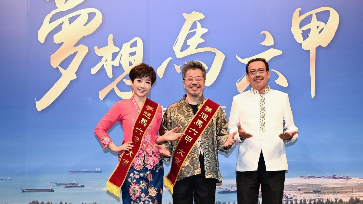 寇乃馨和黃國倫出席記者會。(圖/寇乃馨提供)
