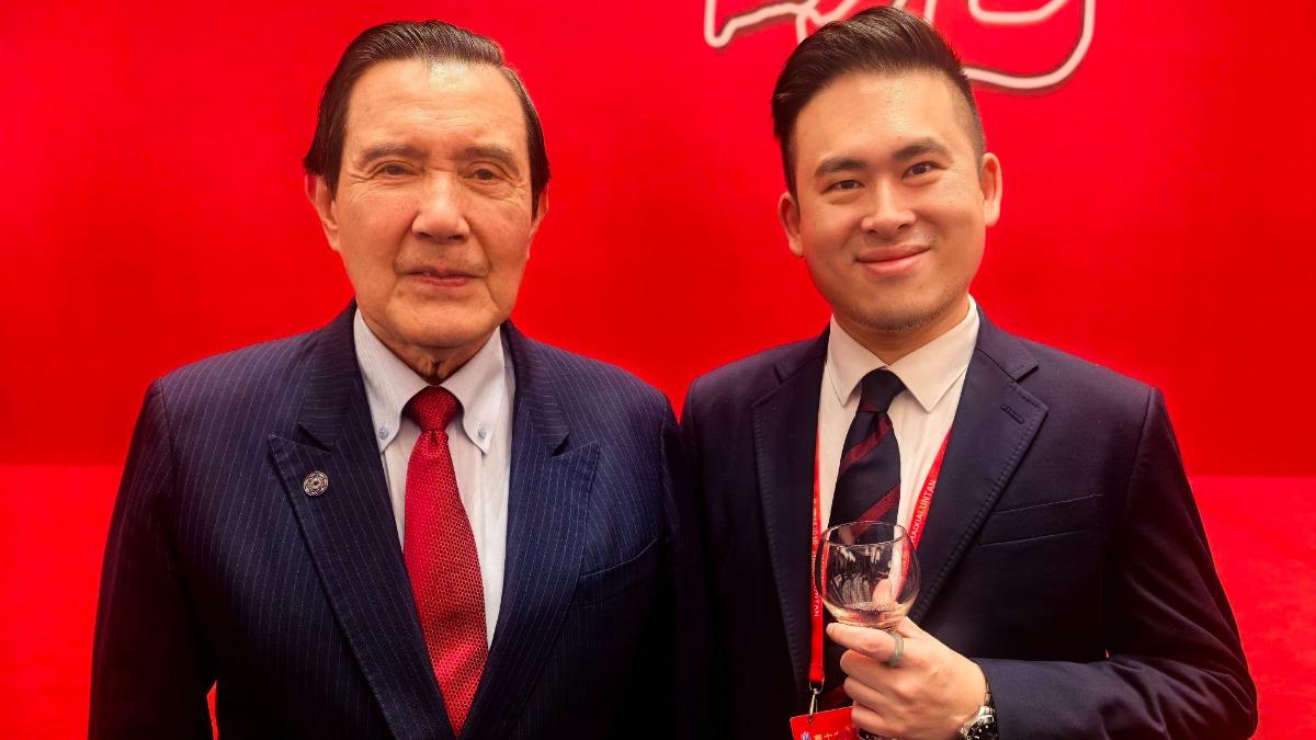 不像從前的他!王炳忠曝去年同框馬英九「見3異狀」:確實怪怪的