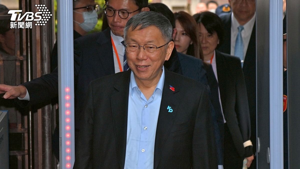 佩琪跪擦地沒傭人!柯文哲自喊清廉 胡采蘋:節儉朋友也偷我東西