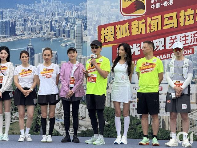 黃曉明形容跑馬拉松就像人生一樣。(圖/香港01提供)