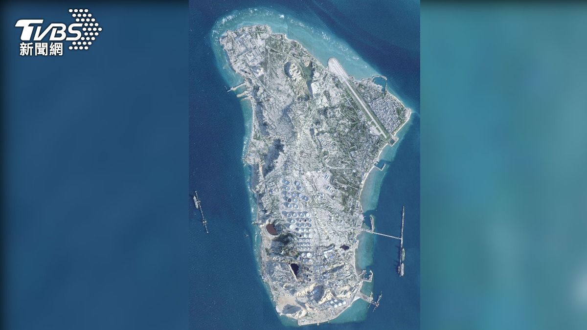 美國增兵中東傳出評估奪下伊朗外海「哈格島」(圖/達志影像美聯社)