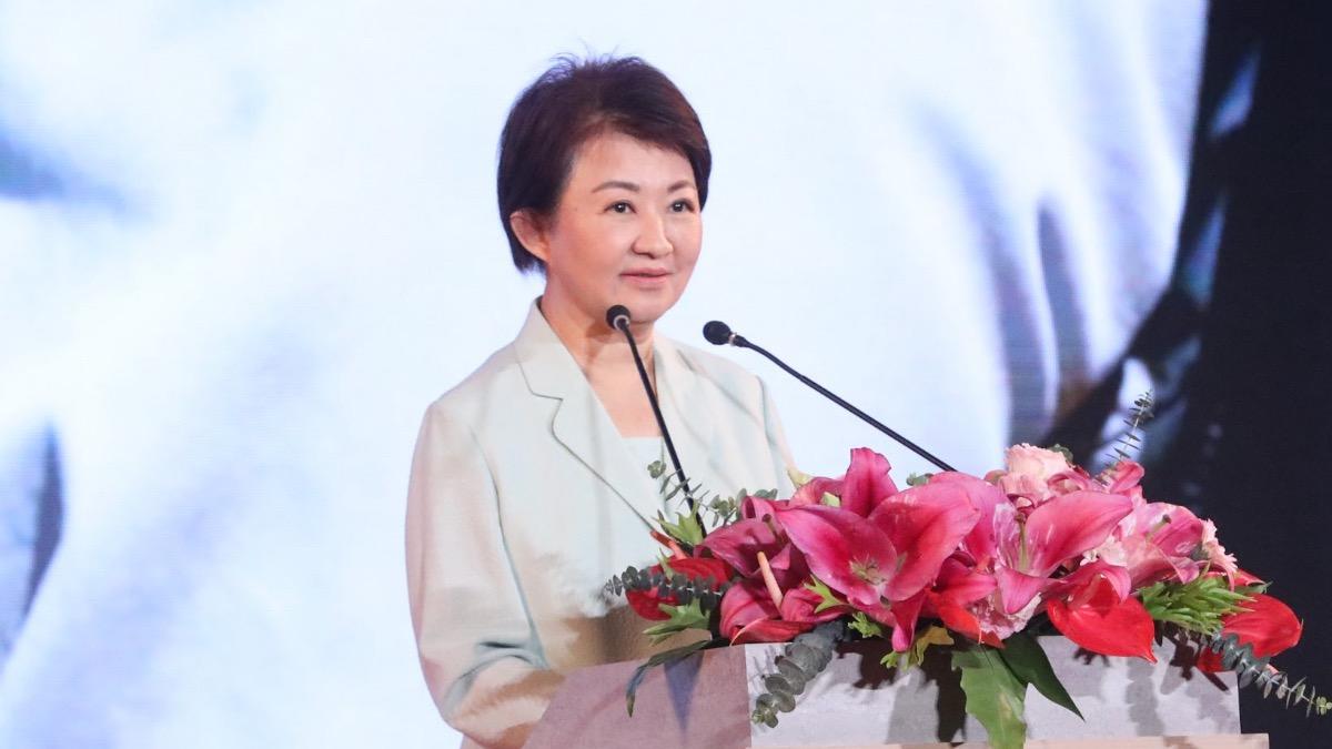 盧秀燕也出席本次美國商會謝年飯。（圖／翻攝自盧秀燕臉書）