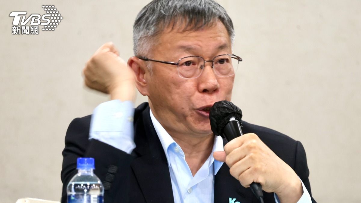 柯文哲情緒失控怒吼:「民進黨才是共匪啦」。(圖/華子琛攝)