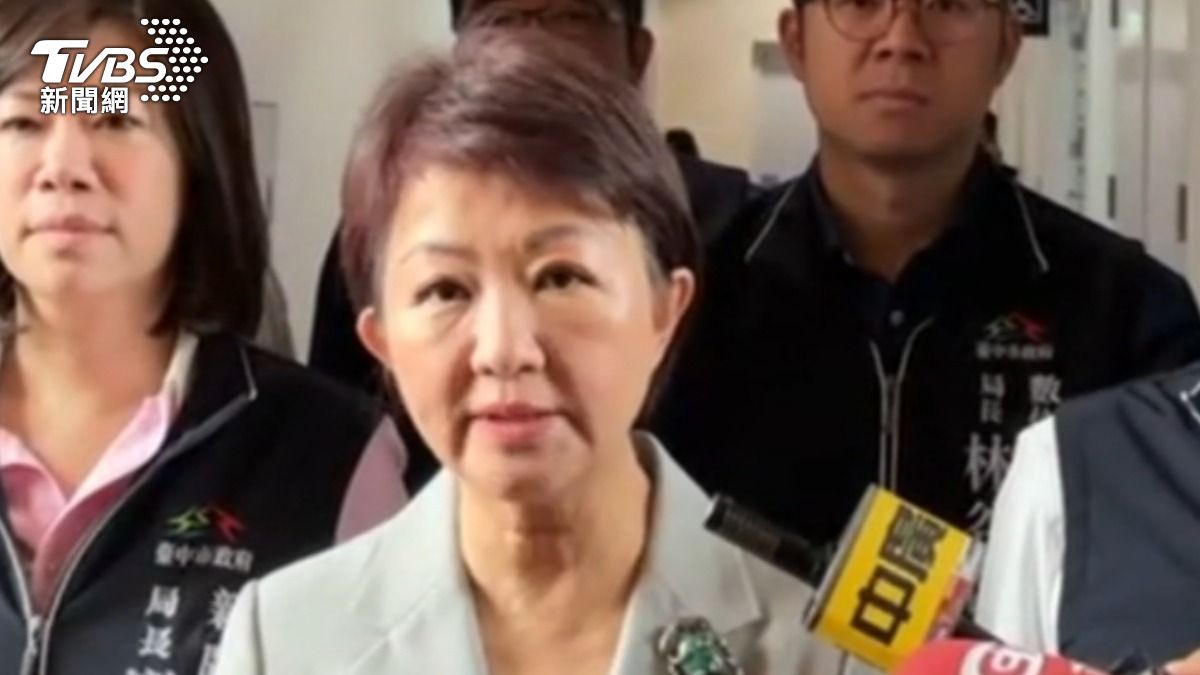 台中市長盧秀燕送暖,立委謝龍介表示鼓勵黨內同志上凱道聲援。(圖/TVBS)