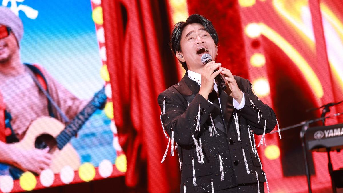 吳宗憲演出又遇到觀眾亂入。（圖／東西文娛、星樂全球提供）