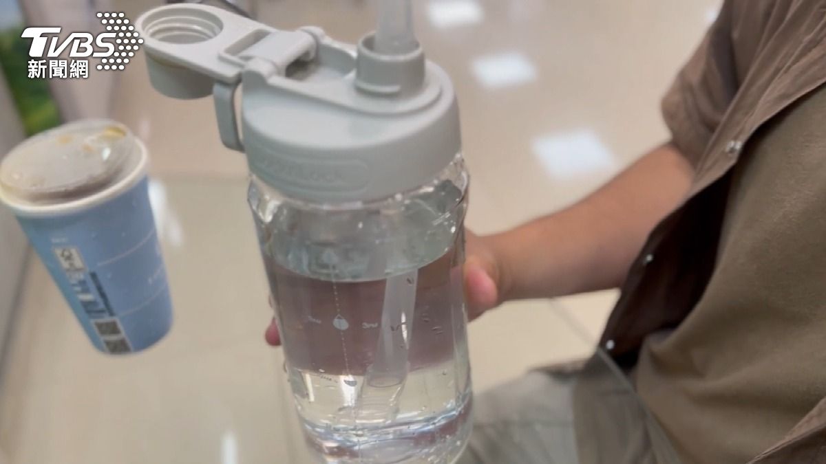 水毒體質是真的嗎?醫師揭真相:恐是低血鈉與體液失衡警訊 (圖/TVBS)