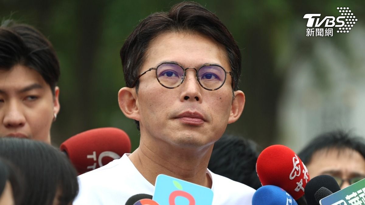 民眾黨主席黃國昌稱只要柯點頭，隨時可以回來接任黨主席。（圖／華子琛攝）