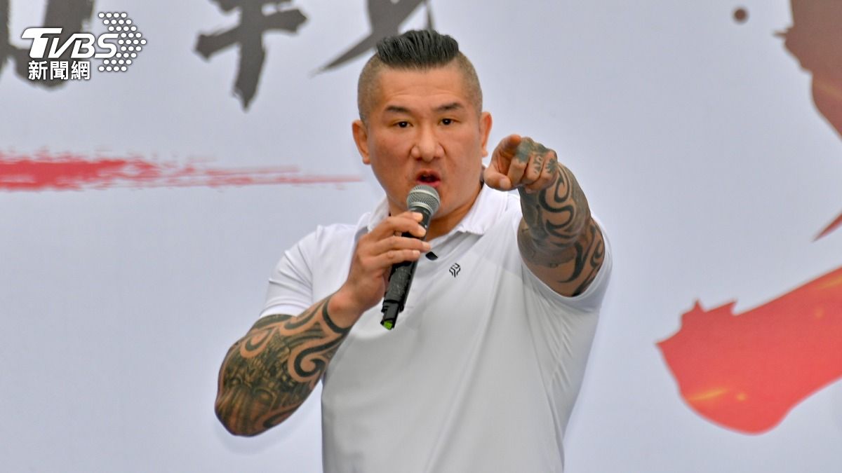 館長上凱道PO抖音「國旗全打馬」 黃國昌:相信他認同台灣