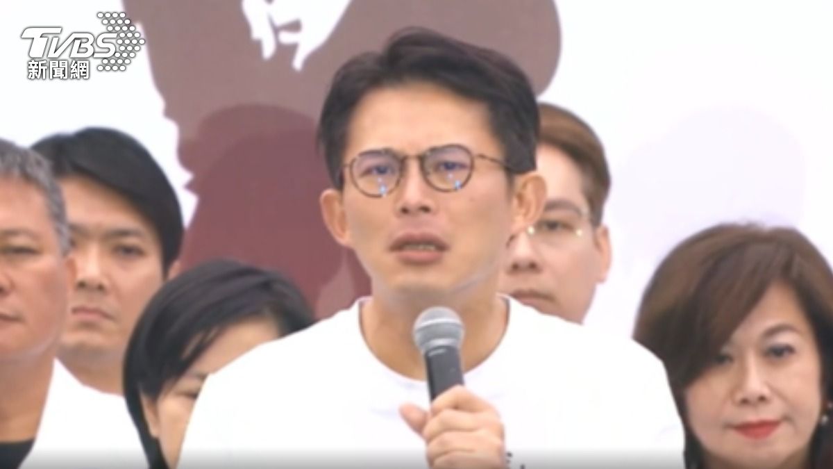 只要柯點頭隨時交棒! 黃國昌嘆判決斷柯政治生路。(圖/TVBS)