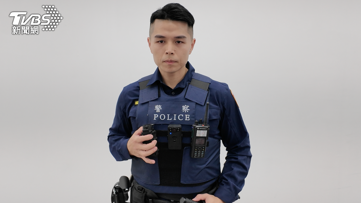 警察新防彈衣惹議!材質過硬、尺寸不齊 副署長回應了