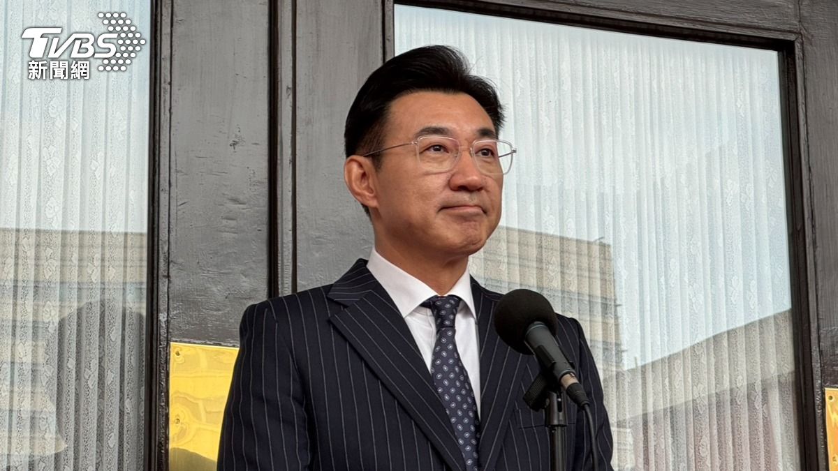 雷雨襲!台中積水、機場暫停地面作業 江啟臣:非必要勿出門