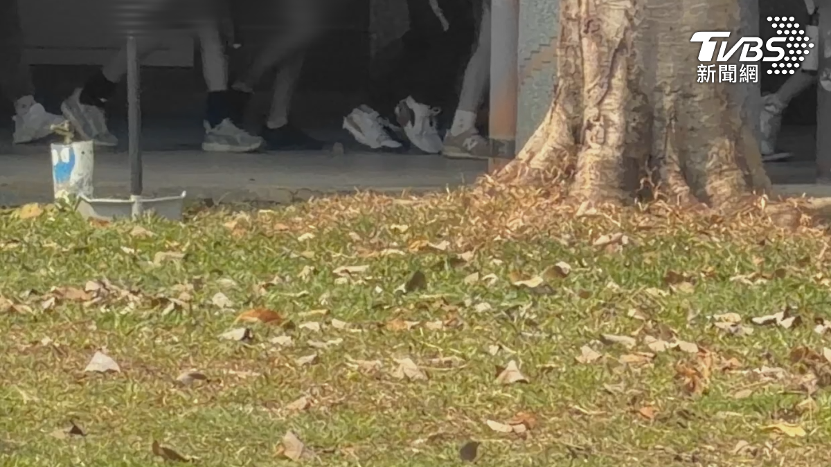 不當管教事件發生在高雄鳳山一所小學，事件爆發後，學校進入調查，只記老師一支申誡（圖／TVBS）