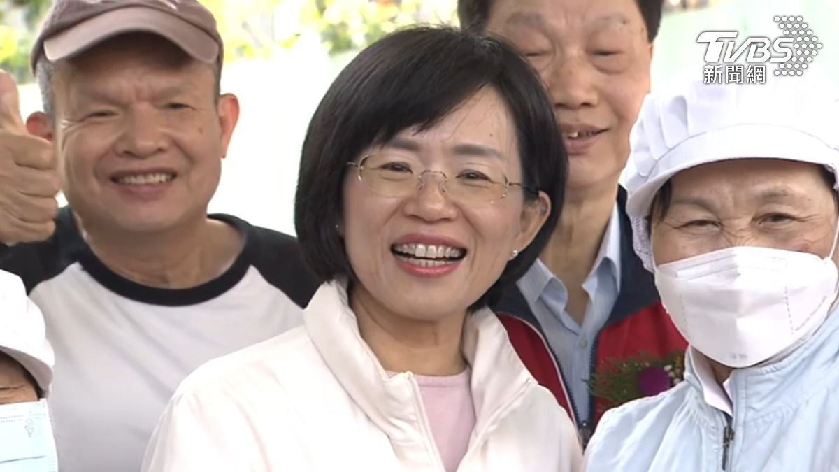 侯友宜議會備詢試算蘇巧慧六大政見，直言預算至少需２２０億。（圖／TVBS）