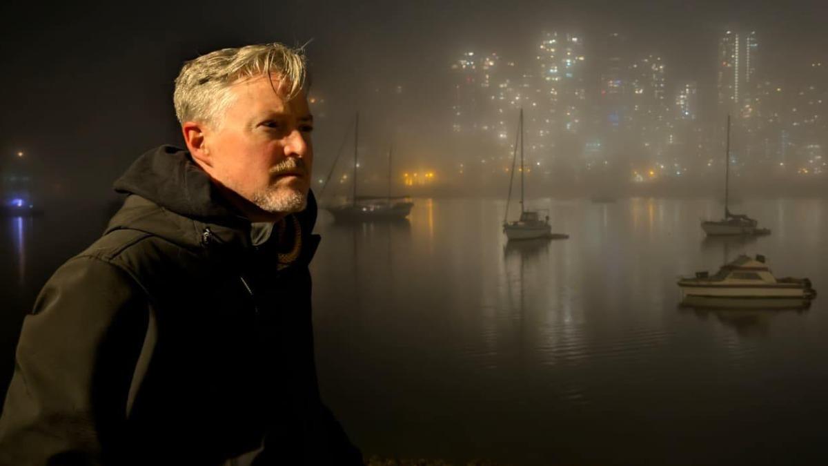 夏克立和前經紀人鬧翻。(圖/翻攝自臉書)