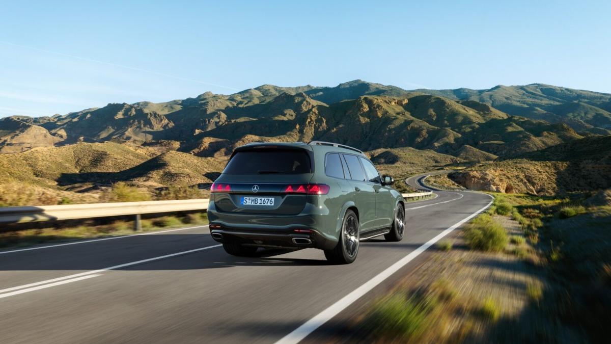 Mercedes-Benz GLS外觀革新,經典元素結合現代科技語彙。(圖/Mercedes-Benz提供)