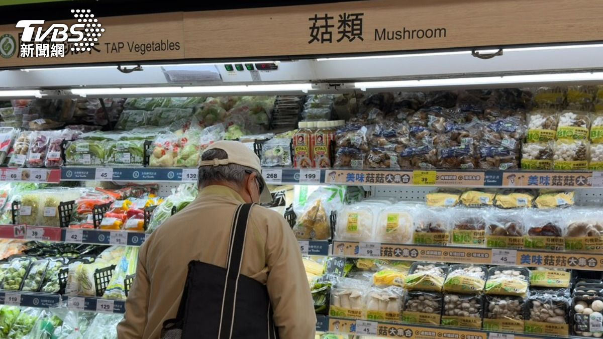 消費者C先生認為有備無患。（圖／陳昫蓁攝）