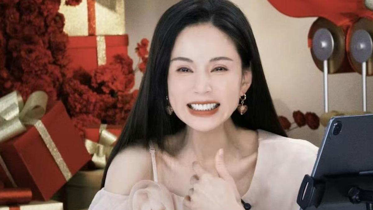 「最美小龍女」李若彤直播帶貨翻車！　保健食品原產地遭踢爆竟是汽車維修站