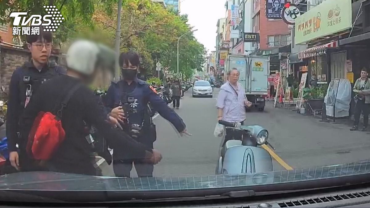 另因遭對方抓下體,也一併提告性騷擾。巫姓騎士則反告張先生傷害罪。(圖/民眾提供)