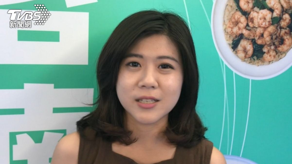 美女主播轉戰李四川團隊！郭國文妻怒掀「仙氣學妹」黑歷史：假面發言人