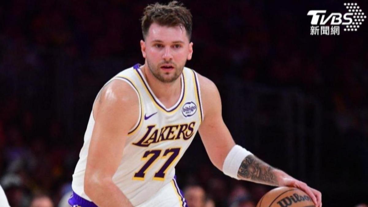 NBA/湖人悲報!唐西奇受傷倒地 遭雷霆血洗43分
