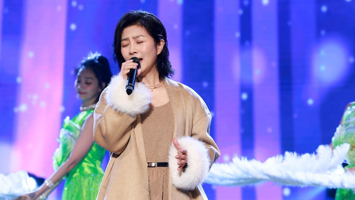 昔被劉文正發掘!「玉女歌手」10年未拿麥克風演唱 痛揭「喉嚨受傷」真相