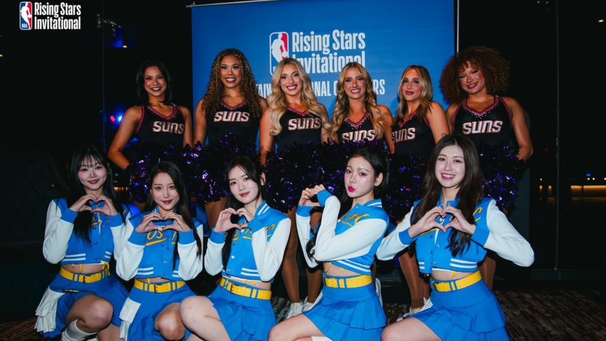 《宇宙啦啦隊》成員與 NBA 鳳凰城太陽隊啦啦隊夢幻合體同台。(圖/緯來電視網提供)