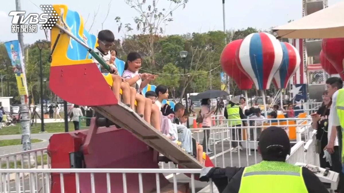 雲林縣政府舉辦「童樂會」活動,將斗六膨鼠公園變身為免費遊樂園。(圖/TVBS)
