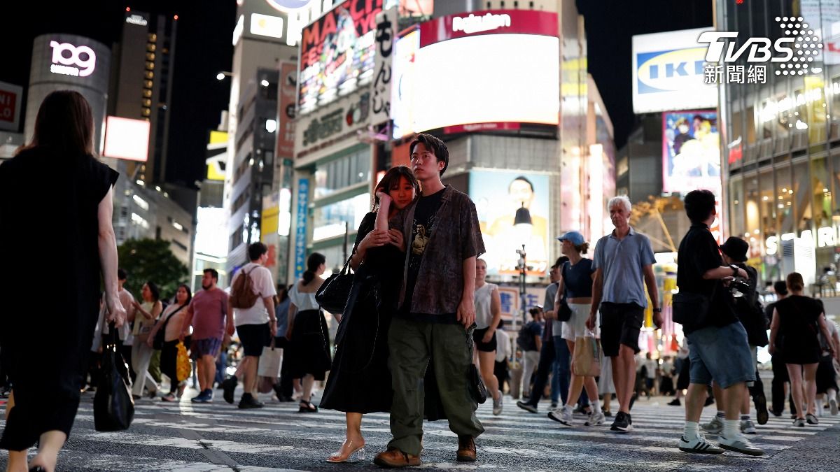 東京最熱鬧的澀谷大十字路口3日遭人縱火。(圖/達志影像路透社)