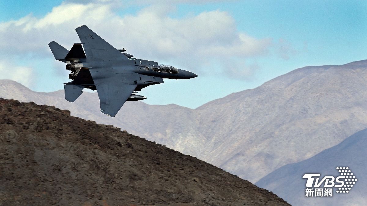伊朗慢美國一步未找到F-15E失蹤飛官 竟稱:美方欲空襲炸死他