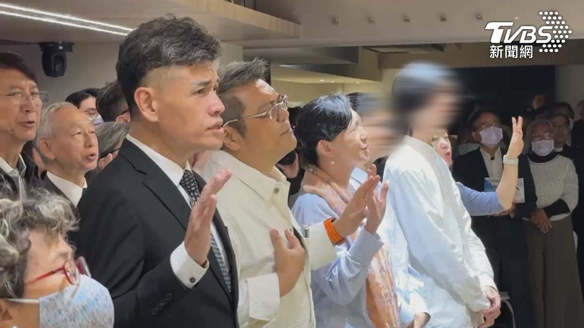 台中情殺命案相隔9天，家屬在教會舉辦追思禮拜，父母強力譴責兇手的暴行，並感謝過去伸出援手的每一位（圖／TVBS）