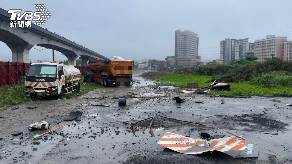 新北砂石車撞進工地!男行人慘死「身分仍不明」 網PO文助尋親人