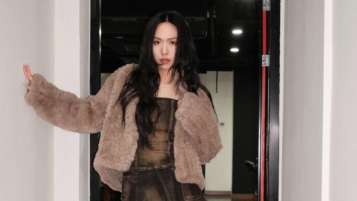 金曲歌后分手2年突喊「Falling in Love」 自剖愛情觀:舒服做自己